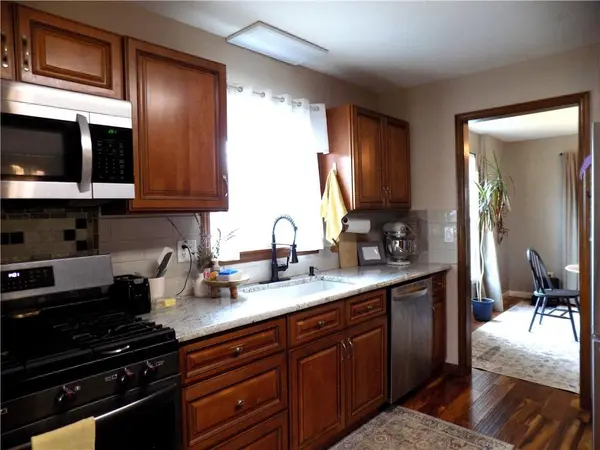 1838 S Ash ST, Ottawa, KS 66067