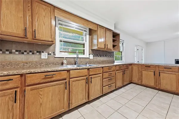 10936 Myrtle AVE, Kansas City, MO 64137