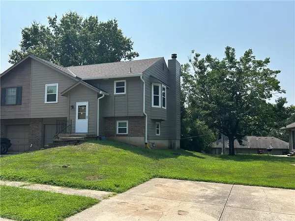 17405 E 41st TER, Independence, MO 64055