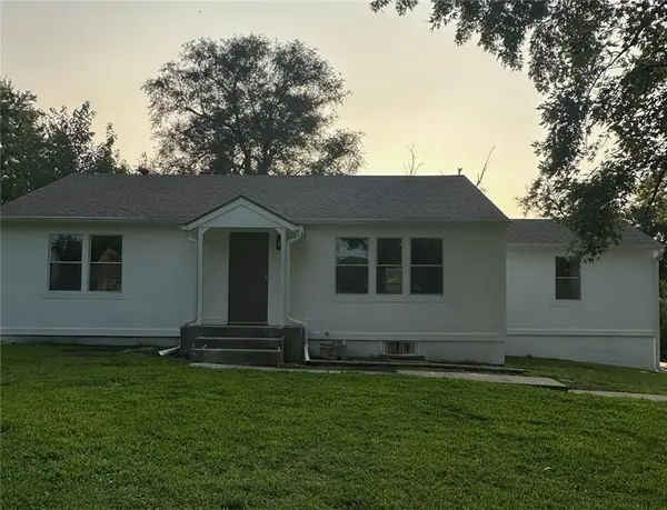 6300 HARRIS ST, Raytown, MO 64133