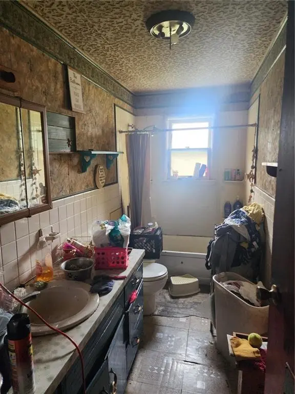 208 Prospect ST, King City, MO 64463
