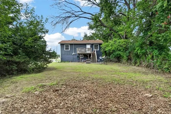 601 SE 23rd ST, Topeka, KS 66605
