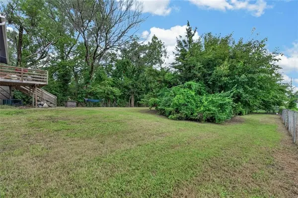 601 SE 23rd ST, Topeka, KS 66605