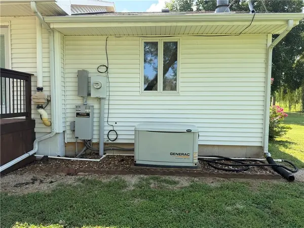 1486 215th ST, Fort Scott, KS 66701