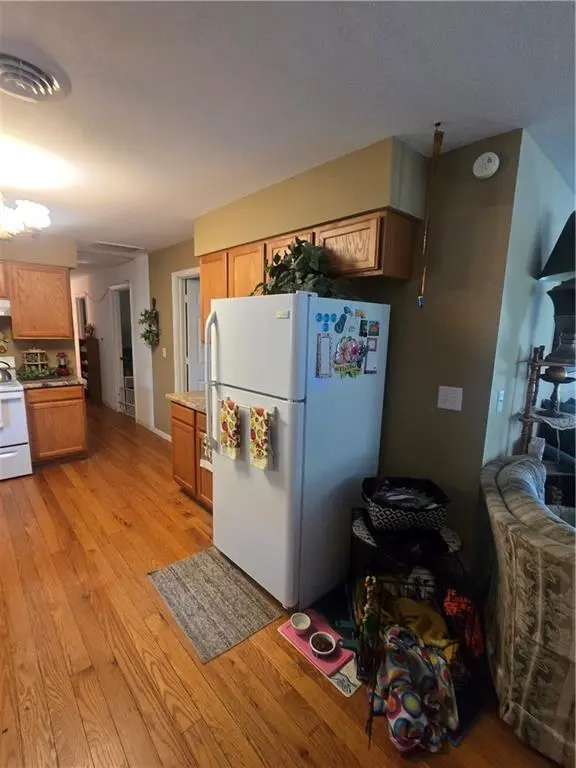634 W Lindsey ST, Buffalo, MO 65622