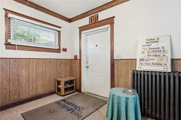 3744 Benton BLVD, Kansas City, MO 64128