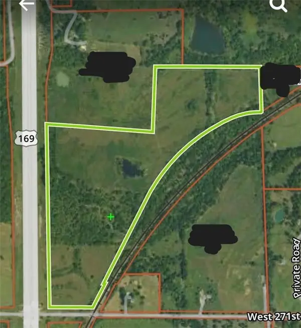 W 271st ST, Paola, KS 66071