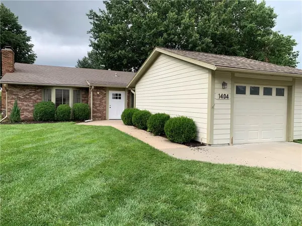 1404 W Stone BLVD, Raymore, MO 64083