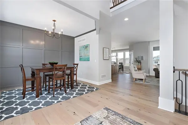 17415 W 164th TER, Olathe, KS 66062