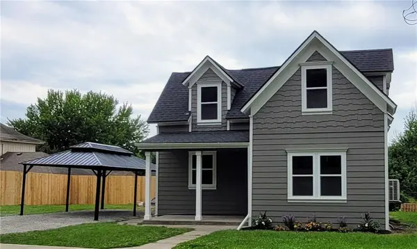 102 N Country Club DR, Rock Port, MO 64482