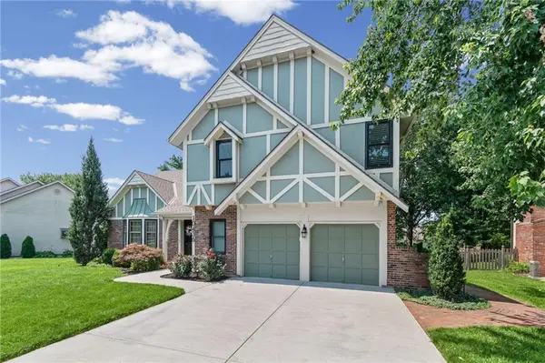 10436 Flint ST, Overland Park, KS 66214
