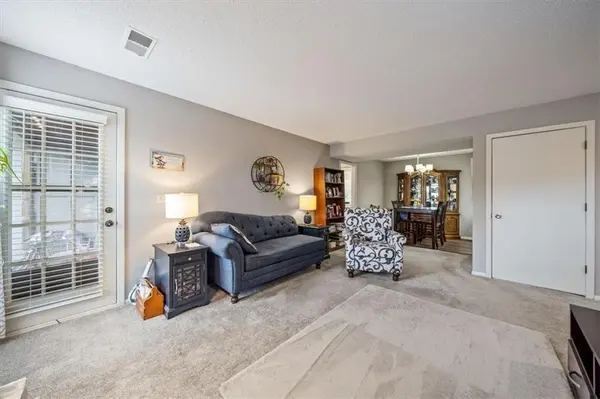 12605 W 110th TER, Overland Park, KS 66210