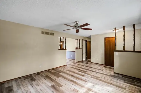 106 N Cleveland AVE, Belton, MO 64012