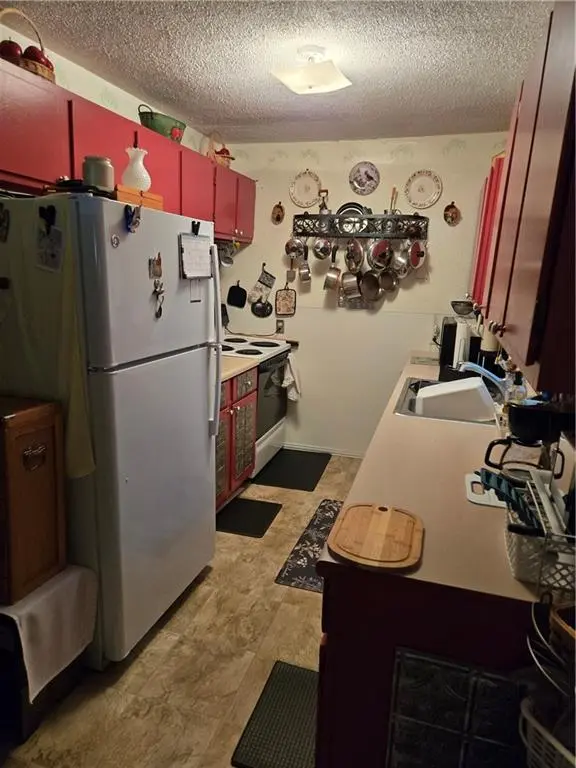 118 James ST, Buckner, MO 64016