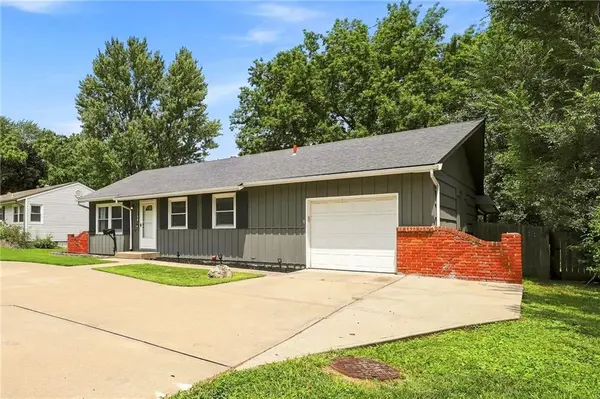 13700 E 39th ST #S, Independence, MO 64055