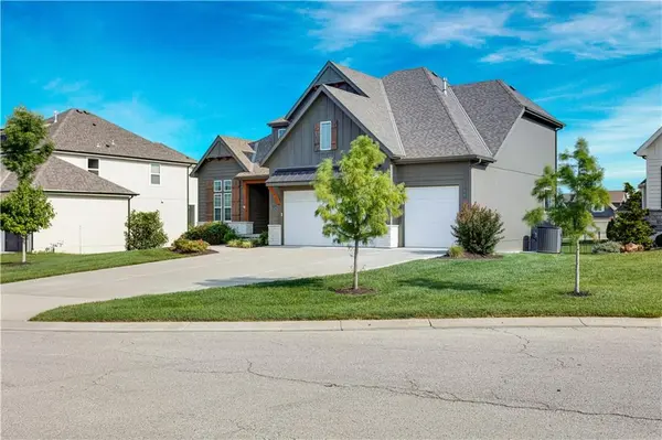 13362 W 147th ST, Olathe, KS 66062