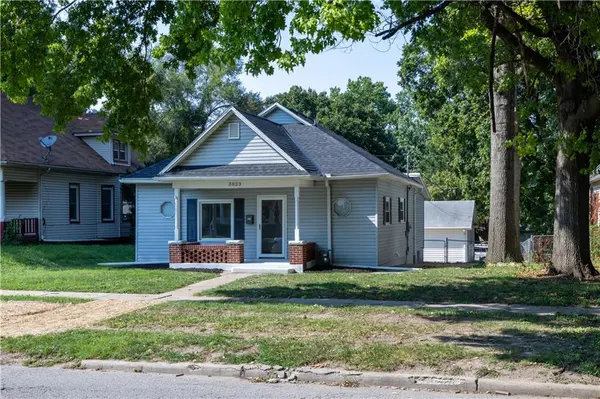 3023 Mitchell AVE, St Joseph, MO 64507