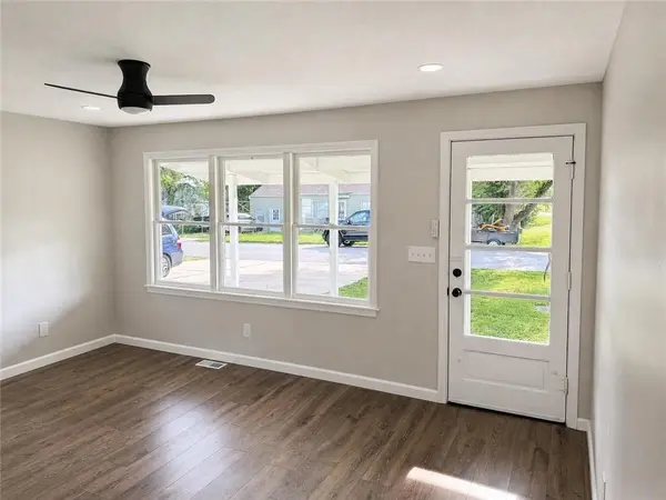 1037 S Brockway ST, Olathe, KS 66061
