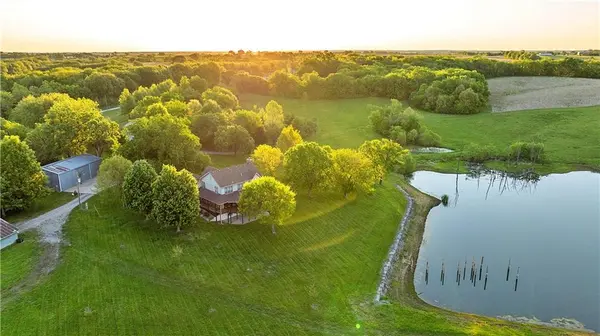1658 SE Offutt RD, Maysville, MO 64469
