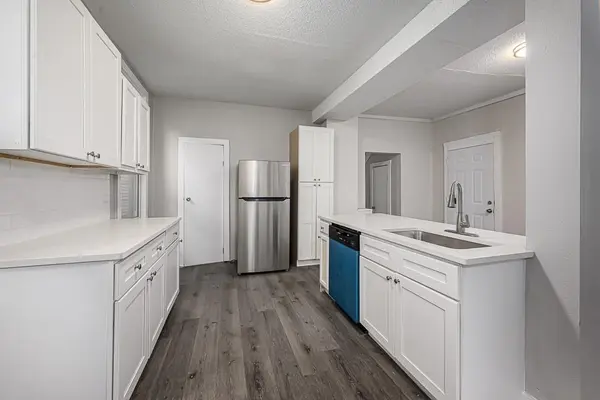 512 Ottawa ST, Leavenworth, KS 66048