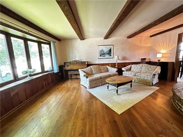 3343 Chatham AVE, St Joseph, MO 64506