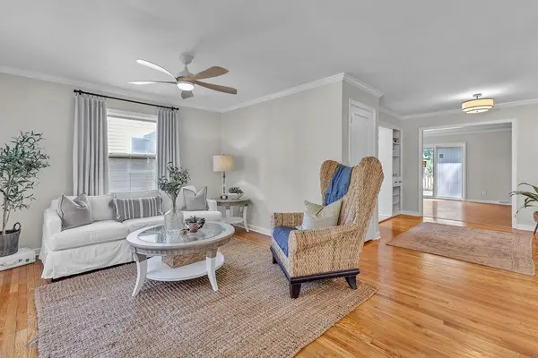 2611 Parallel AVE, St Joseph, MO 64506