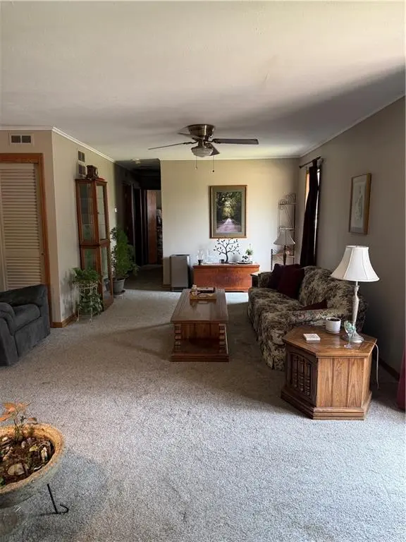 2400 Linda Jean DR, Independence, KS 67301