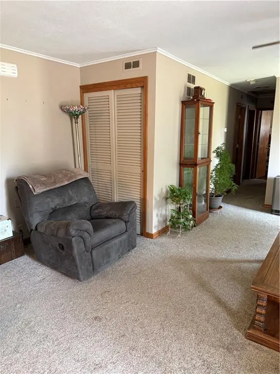 2400 Linda Jean DR, Independence, KS 67301