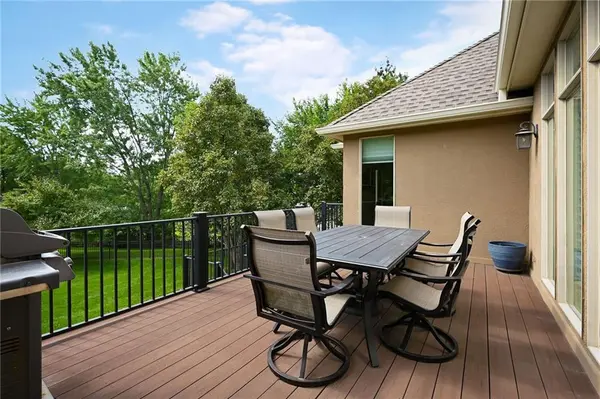 12573 Farley ST, Overland Park, KS 66213