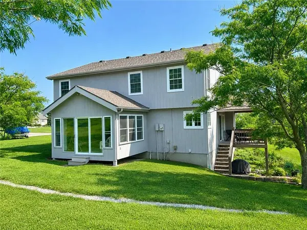 16821 119th ST, Kearney, MO 64060