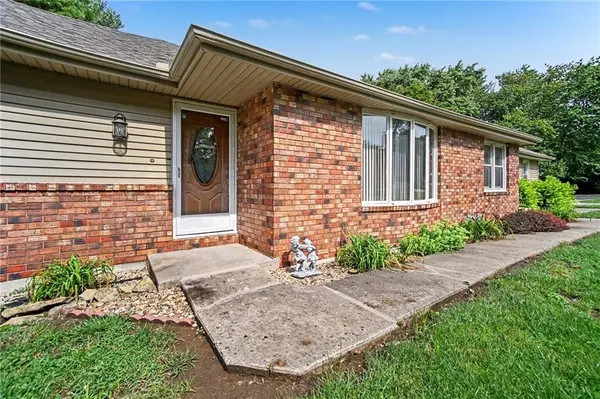 5408 Osage DR, St Joseph, MO 64503