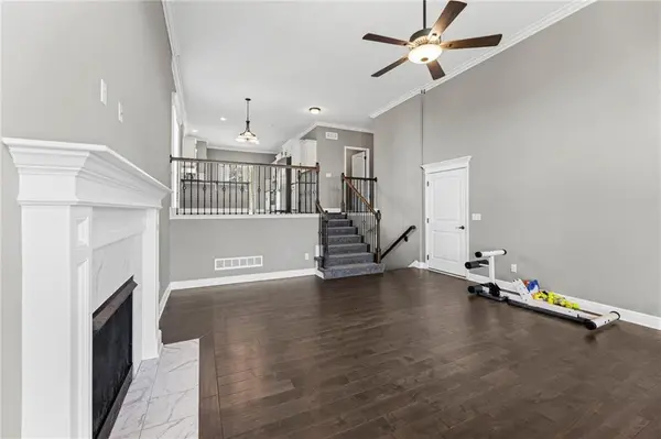 9409 N Ditzler AVE, Kansas City, MO 64157