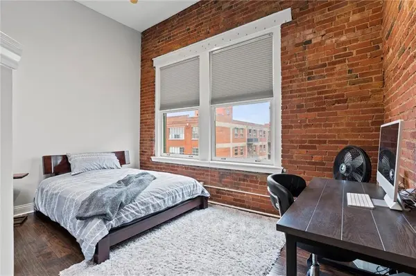 700 Broadway BLVD #508, Kansas City, MO 64105