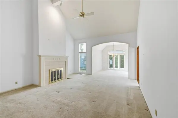 12018 Farley ST, Overland Park, KS 66213