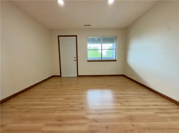 501 Colorado ST #3, Lawrence, KS 66044