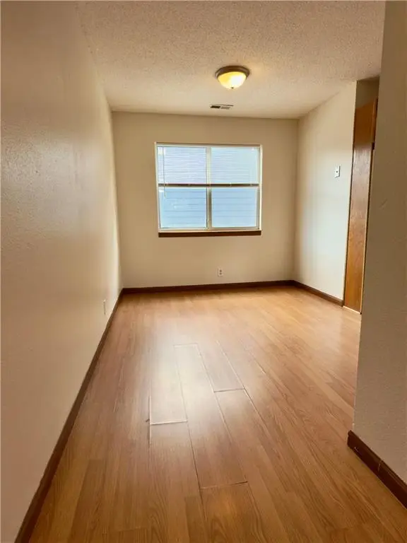 501 Colorado ST #3, Lawrence, KS 66044