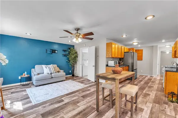 122 W Walnut ST, Troy, KS 66087
