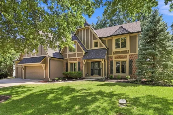 10427 W 126th ST, Overland Park, KS 66213