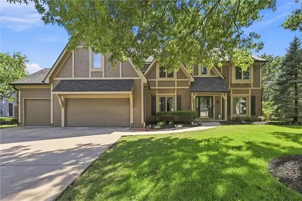 10427 W 126th ST, Overland Park, KS 66213