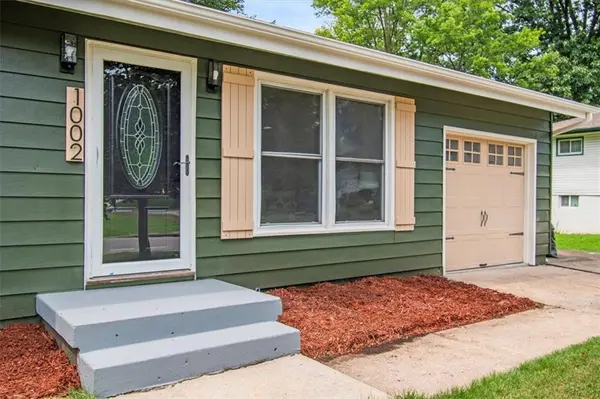 1002 S Main ST, Liberty, MO 64068