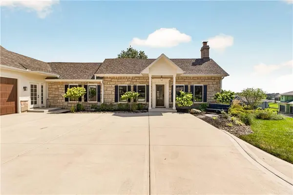 12811 W 71st ST, Shawnee, KS 66216