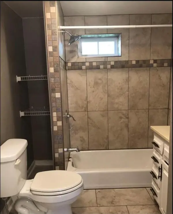 609 E 15th ST, Joplin, MO 64804