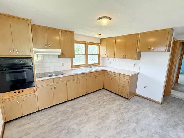 2025 S 363 RD, El Dorado Springs, MO 64744
