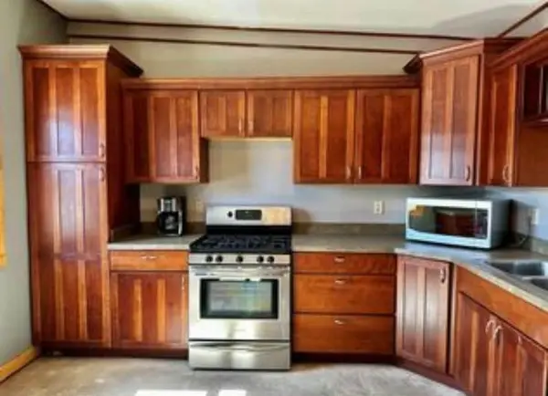 111 E Butler ST, Yates Center, KS 66783