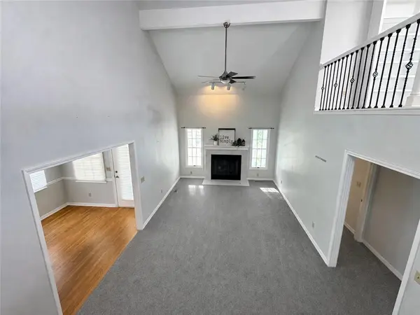 1513 NW Primrose LN, Blue Springs, MO 64015