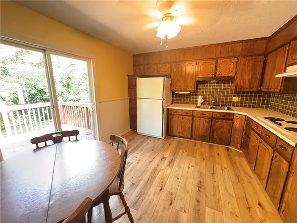 1609 S Ellison WAY, Independence, MO 64050