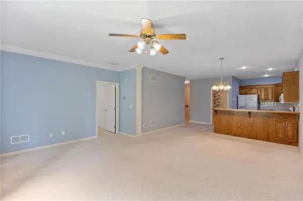 7412 N Campbell ST, Kansas City, MO 64118