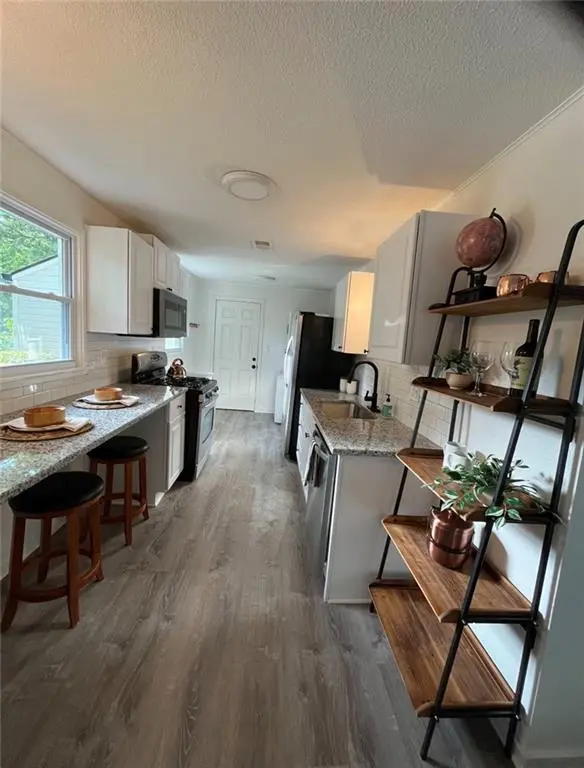 7609 Foster ST, Overland Park, KS 66204