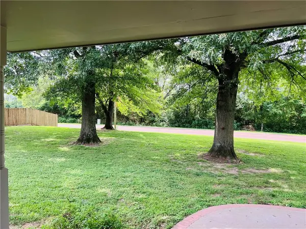 8201 SE 371 HWY, St Joseph, MO 64507