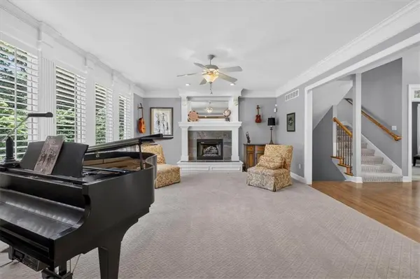 14804 Carter ST, Overland Park, KS 66221